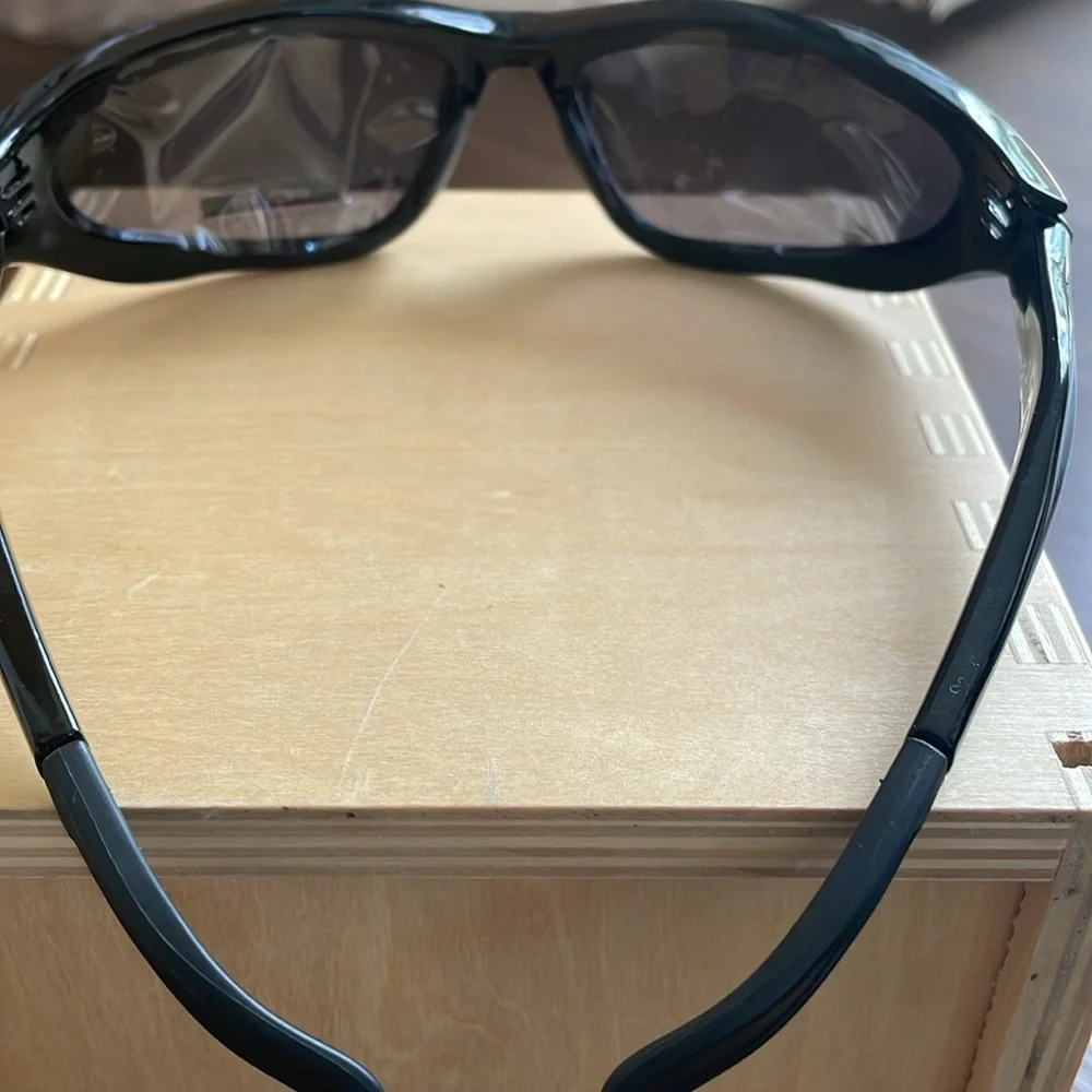 Ferra polarized Sunglasses for outdoors activities, driving  or riding NWOT